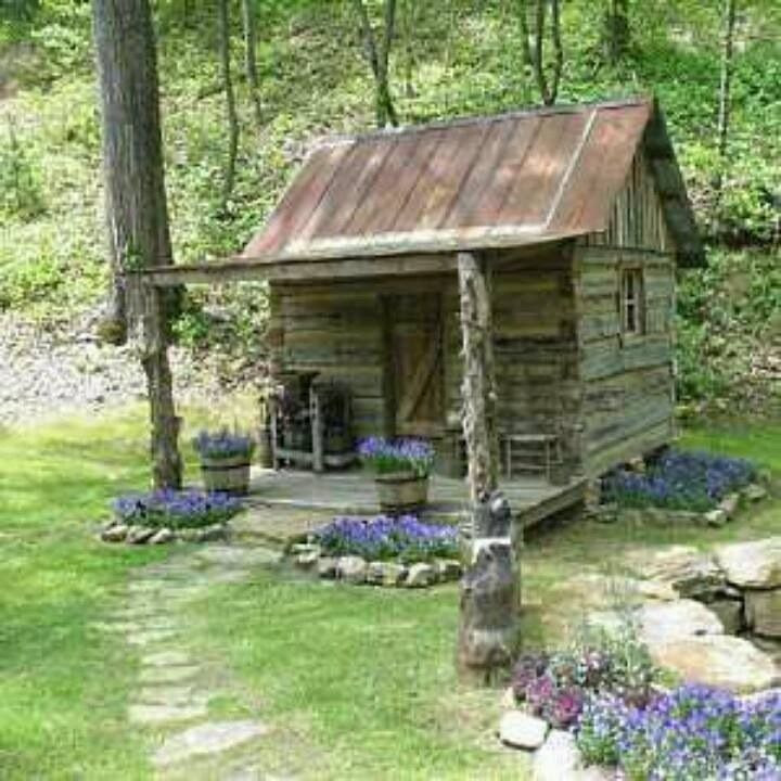 Small Cabin | Old log cabins | Pinterest
