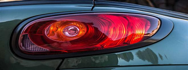 مينى و بى ام دابليو تقدمان السيارة التى لن يستطيع أحد شرائها