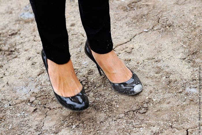 Paris Hilton Doing Community Service (8 pics)