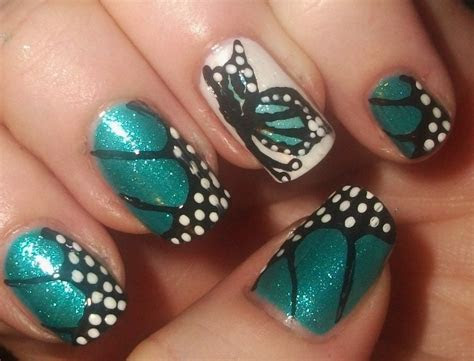cute nail art butterfly fashionate trends