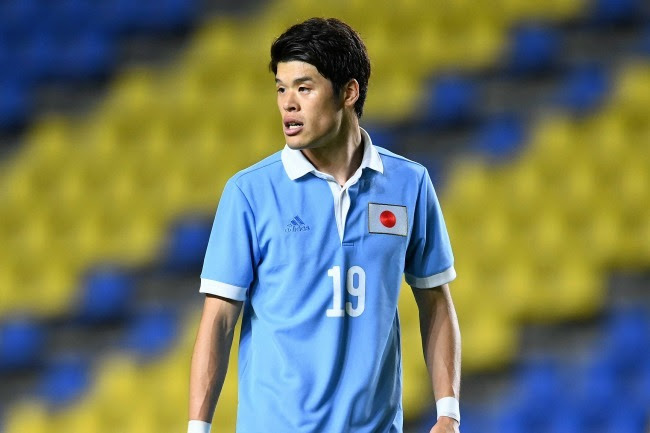 熱きレッズファンの皆さんに 日本代表df酒井宏樹 浦和加入が正式発表 背番号は ２ に決定 サッカーダイジェストweb