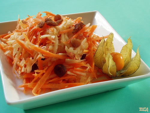 carrot and apple salad