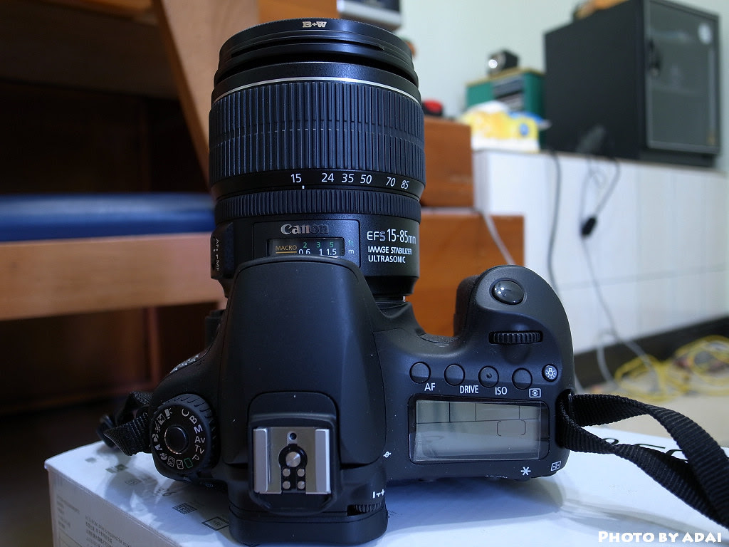 Canon EF-S 15-85mm/F3.5-5.6 IS USM
