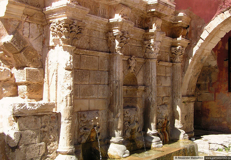 Фонтан Римонди в Ретимно (Крит)