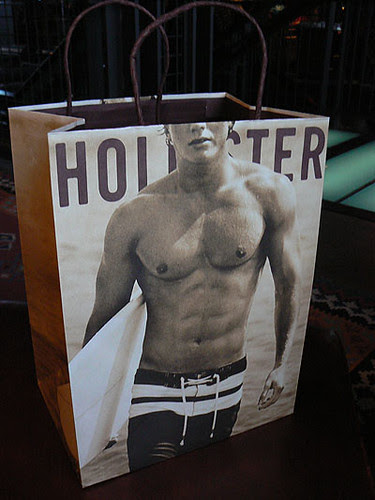 Holister.jpg