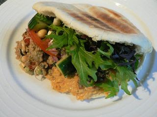 Meatless Monday Quinoa Salad and Hummus Pita
