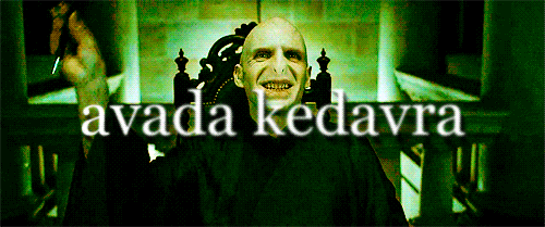 GIF: Lord Voldemort “Avada Kedavra!”