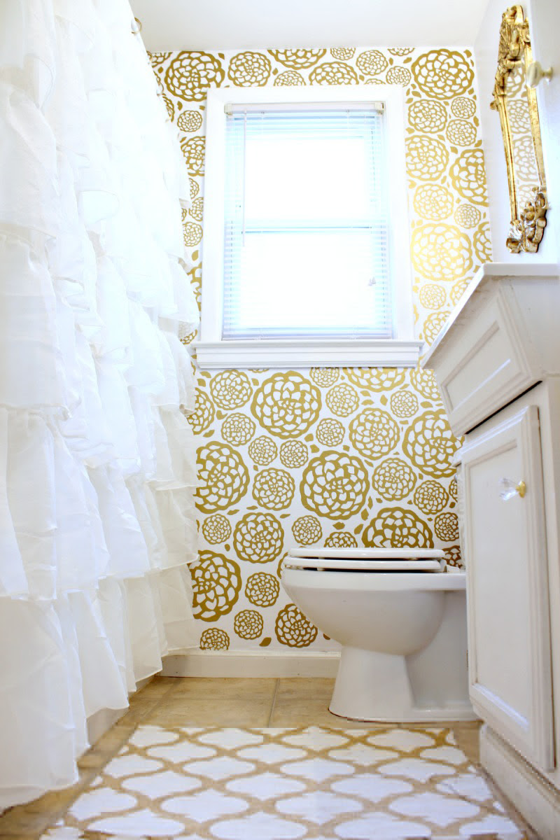 Gold Glam Bathroom Makeover