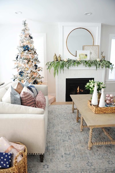 How To Decorate My Living Room For Christmas