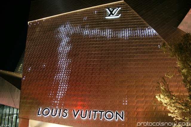 lv_storefront.jpg - 640 x 427 179kb jpg