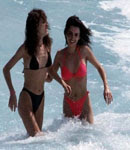 Penelope Cruz & friend at beach