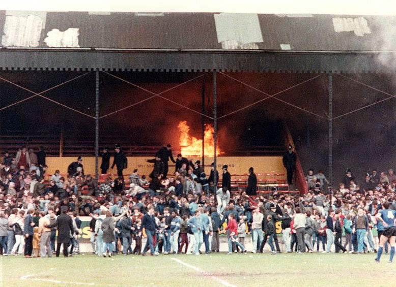 Main Stand Engulfed In Flames In The Bradford City Stadium Fire Which Killed 56 People 11 May 1985 774x600 History