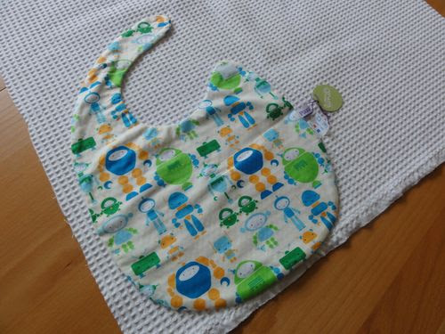 En Couture Ce Qu Il Faut C Est Un Bon Patron Tuto Bavoir A Scratch Lucky Sophie Blog Famille Voyage