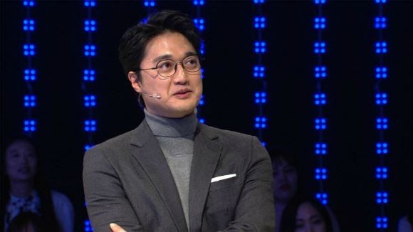 1ë100 ì´ì¥ì ê±¸ì¤ë°ì´ ìì§ì íë íë¬¼ì¼°ë¤ ê¹ì§ë¯¼ ìì ì¸ì ê¿í