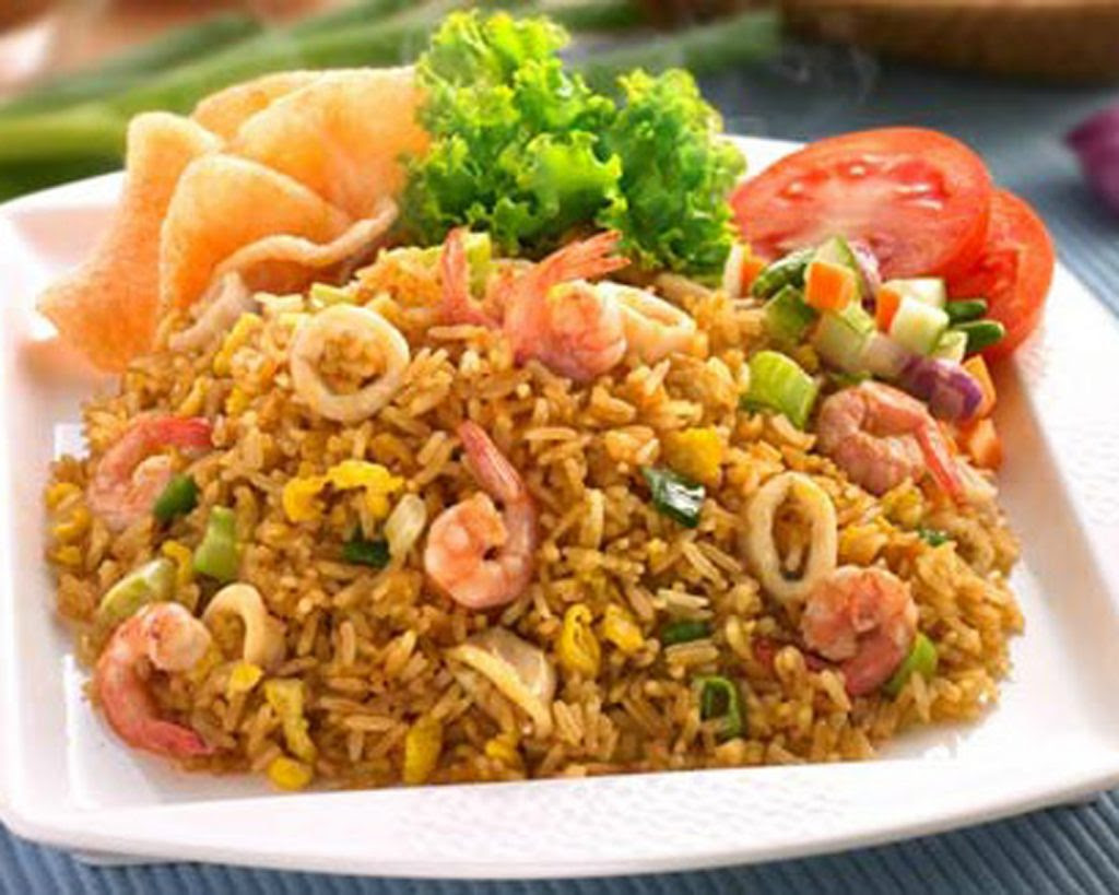 Peluang Usaha Nasi Goreng Seafood Dan Analisa Usahanya - Agrowindo