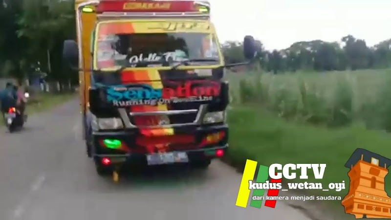 27+ Terkini Truk Canter Kudus