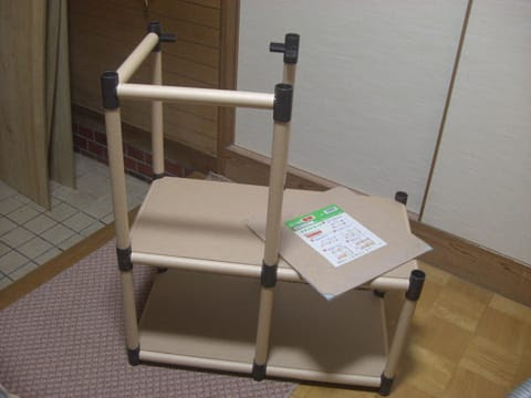 ネコ好き必見 愛猫が楽しく遊べるキャットタワーの自作方法