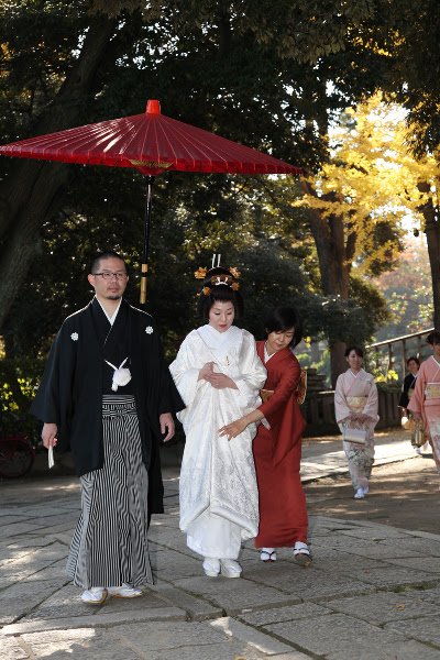 根津神社での結婚式撮影 Sandyの世界一周後お仕事探しブログ