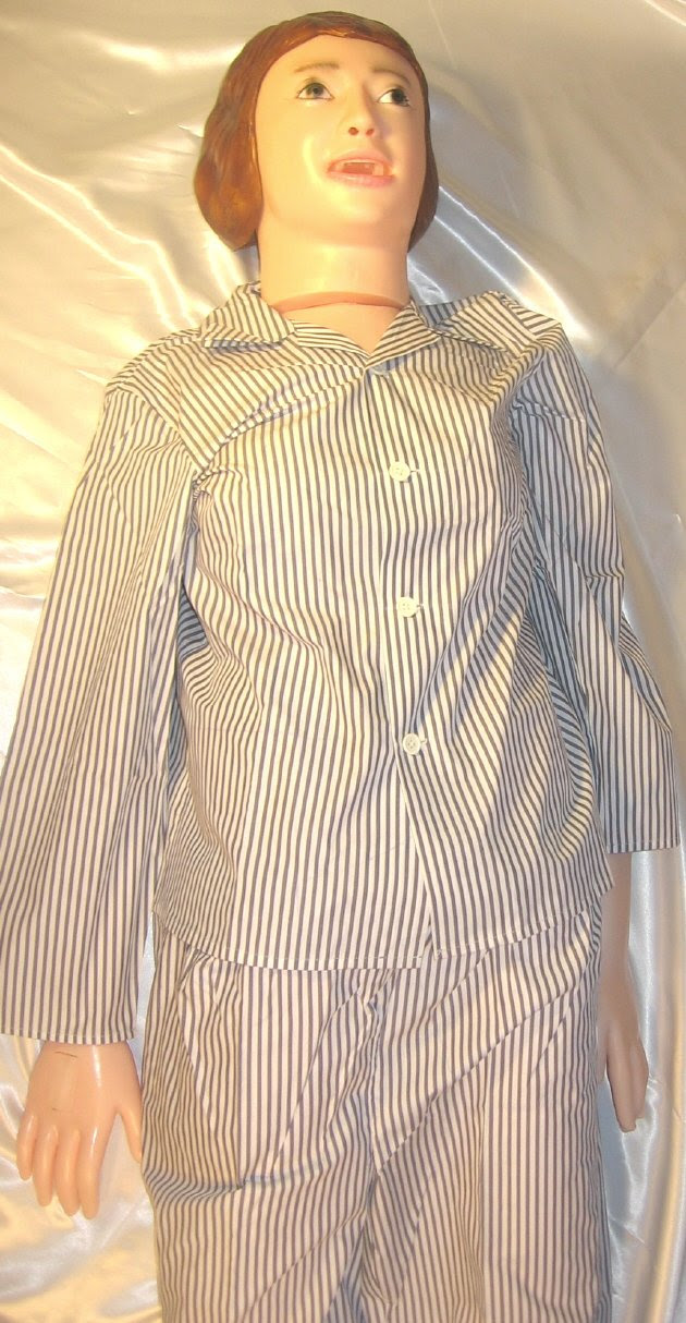 Amazon.com: Demonstration Human Manikin for Nursing Medical ...