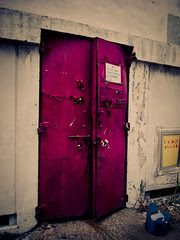 Iron door (by Kenny Lok)