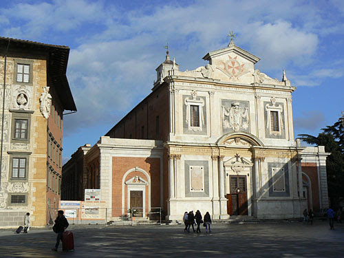 église Pise.jpg