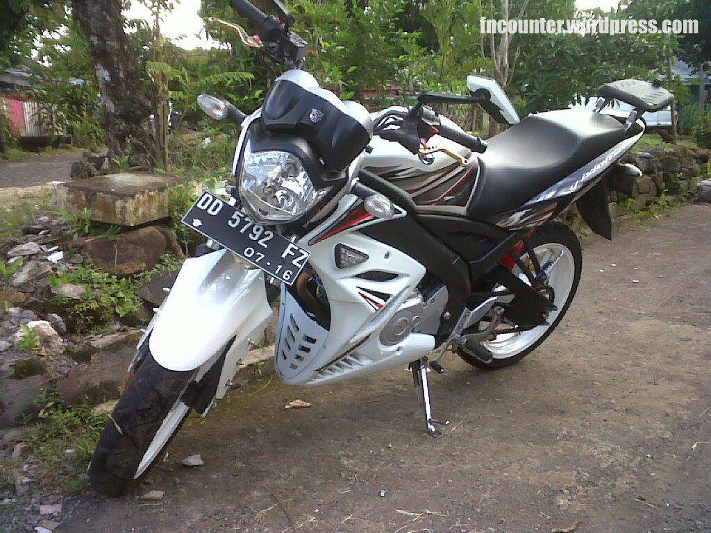 Gambar Modifikasi Motor Vixion Putih OTOMOTIF Gambar Modifikasi Motor Vixion Putih OTOMOTIF