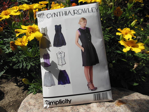 Simplicity 2215 by becky b.'s sew & tell