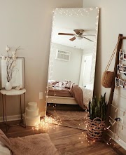 Konsep 21+ Aesthetic Bedroom Mirror