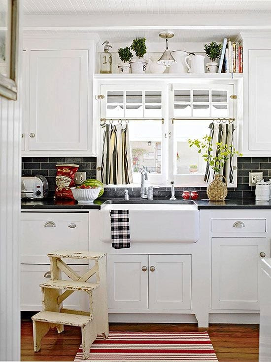 8 Ways to Dress Up the Kitchen Window {without using a ...