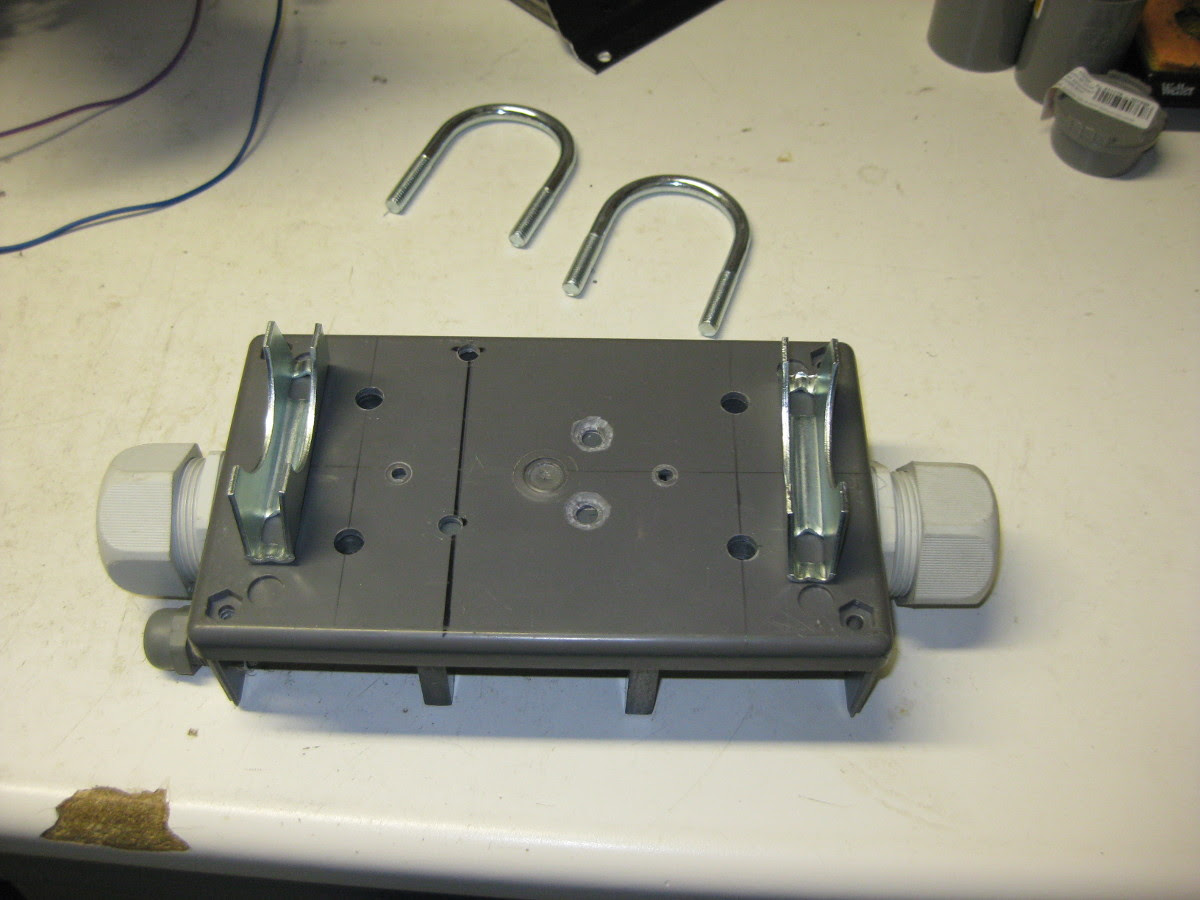 Radiocollection.be : Réalisation d'une antenne FM omnidirectionelle -  version 2.