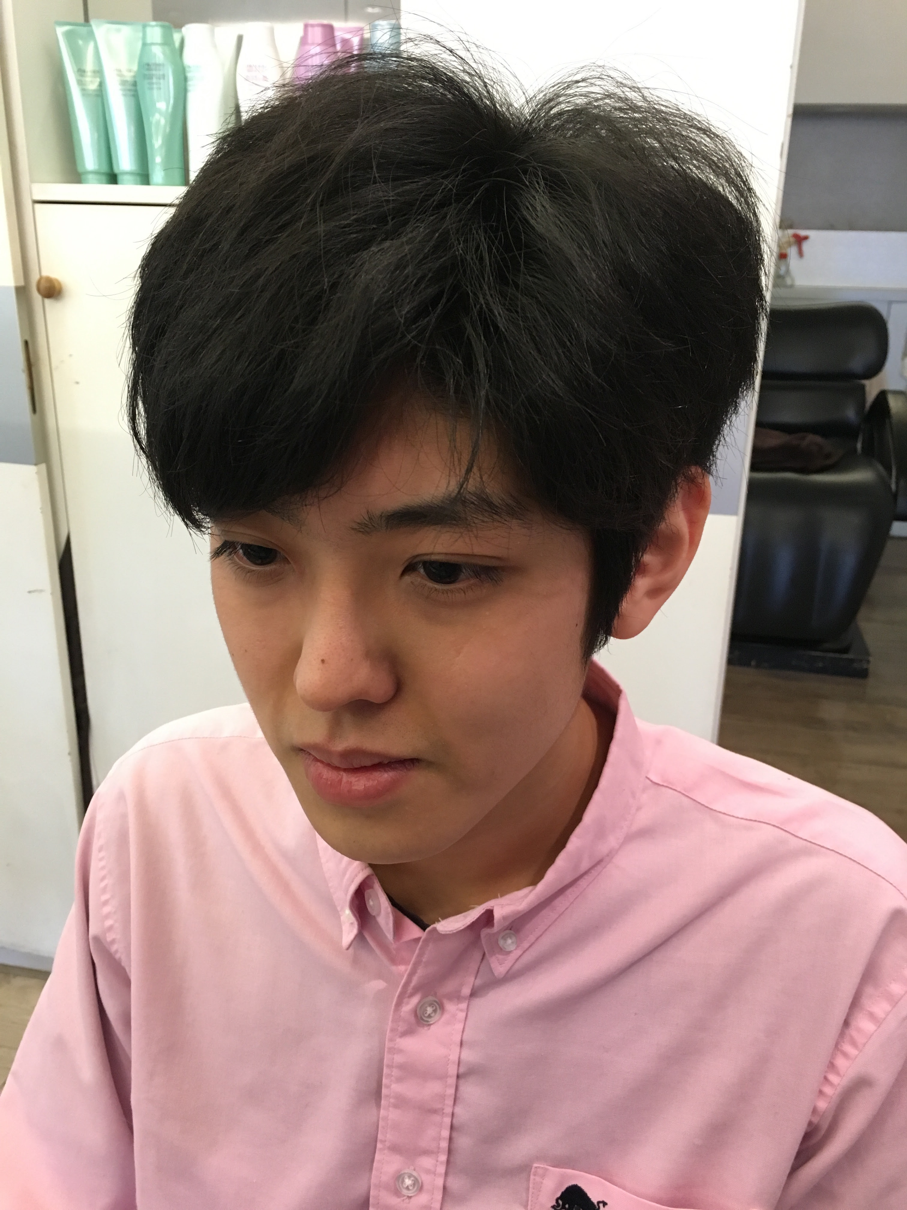 メンズカット ハチがはってボリュームが出やすい方 髪の毛の扱い方がわからない方へ 福岡 博多 大橋の美容室 ティアラ竹永睦の美容師として成功するまでの道のり