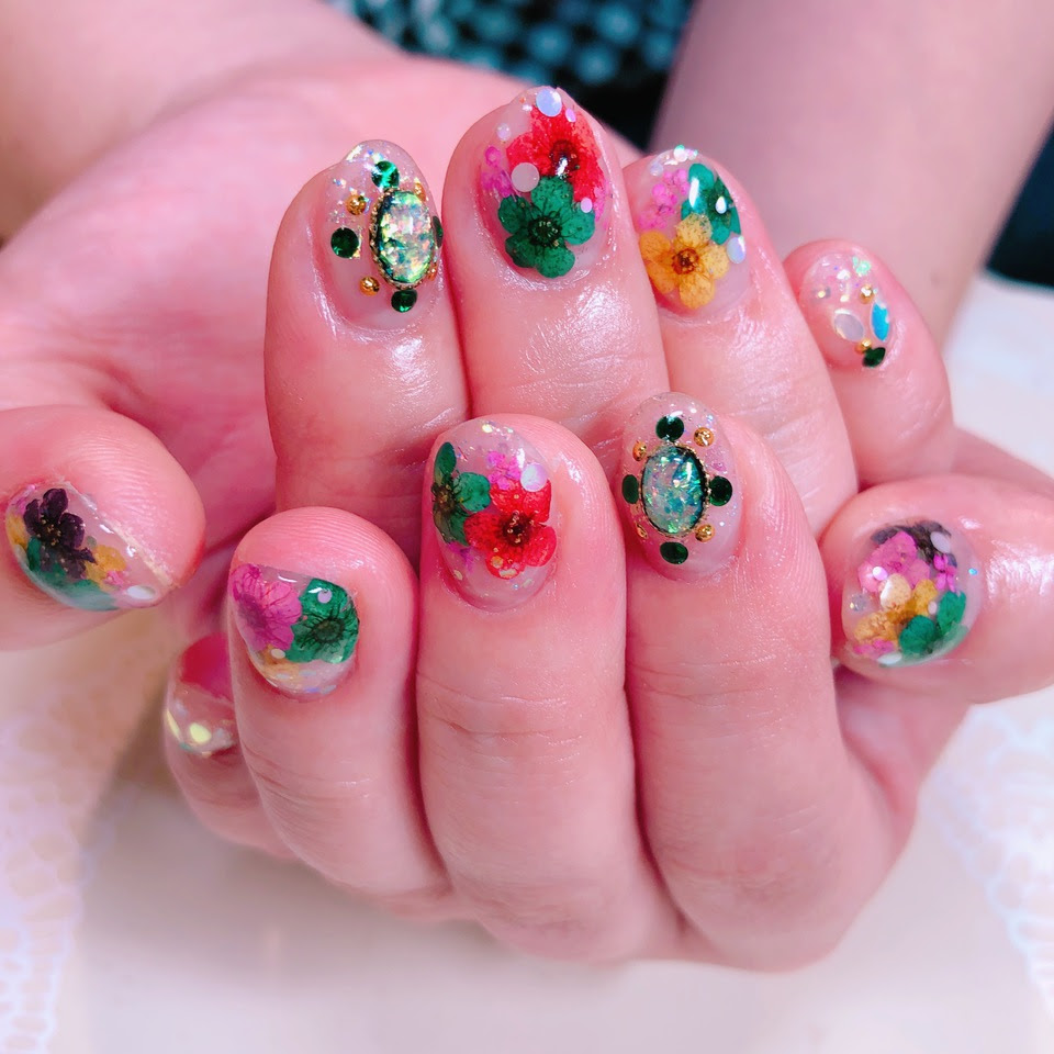 爪の短い人のネイルデザイン 押し花ネイル ブログ 港区麻布十番のネイルスクール ネイルサロン Mj Nail エムジェイネイル