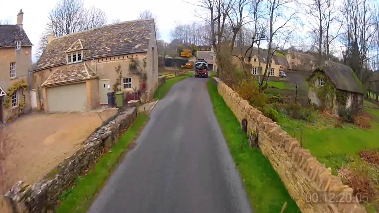 30 minutes of Virtual Scenery - Treadmill / Exercise Machine (Cotswolds UK) - YouTube