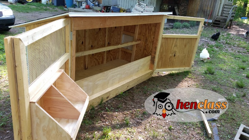 10 Free Backyard Chicken Coop Plans