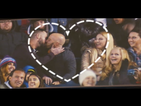 Otro vídeo de «Love has no labels» («El amor no tiene ...