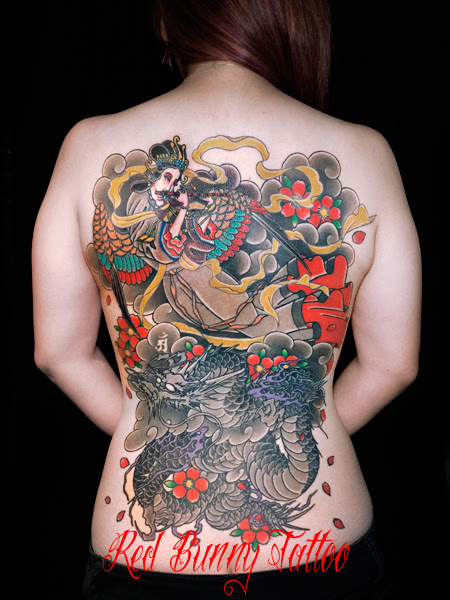 天女と龍の刺青 タトゥーデザイン 女性の背中 和彫り 東京 タトゥースタジオ 吉祥寺 Red Bunny Tattoo タトゥーデザイン タトゥー画像