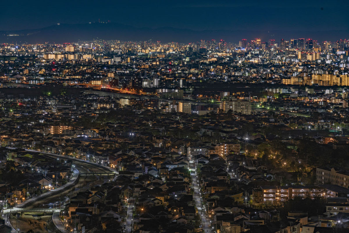 兵庫県西宮市甲山町 甲山森林公園からの夜景 レコプラ