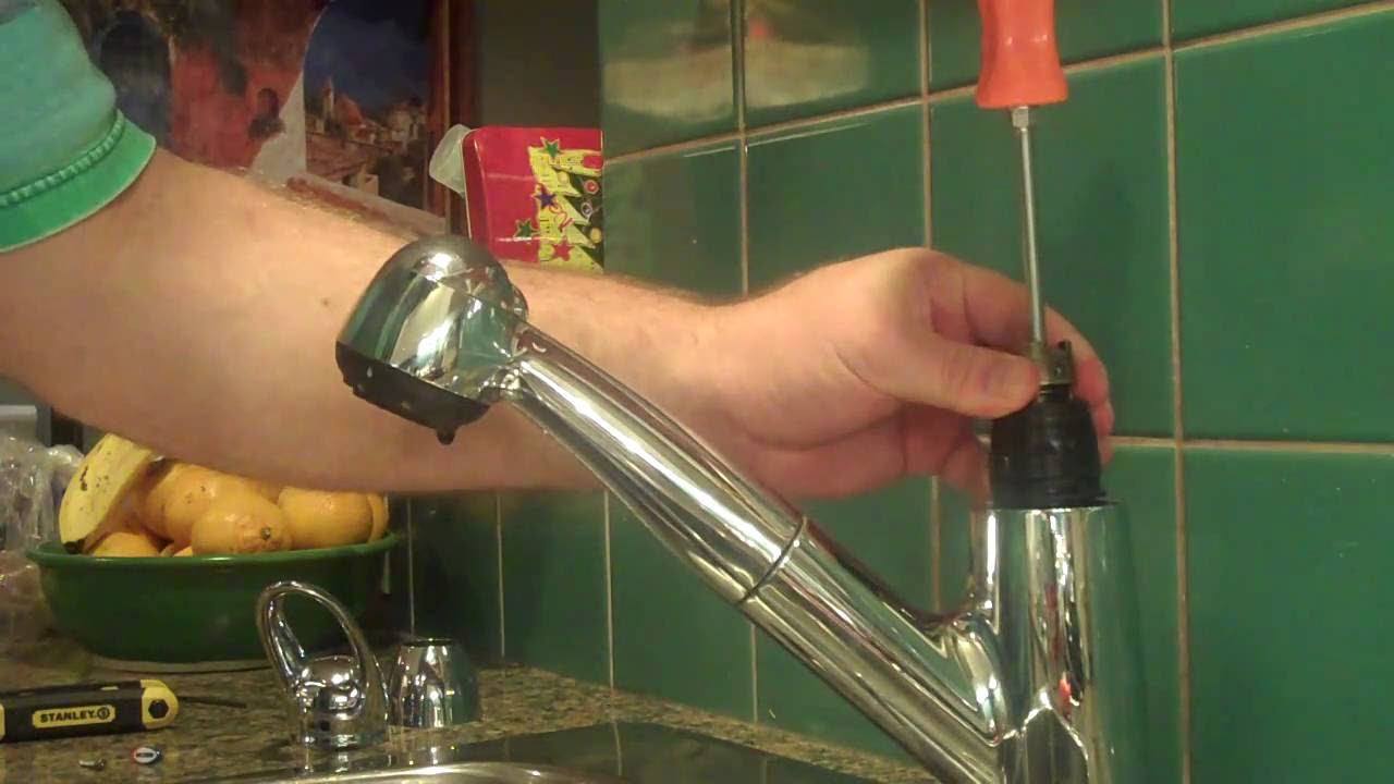 Moen Salora kitchen faucet repair - YouTube