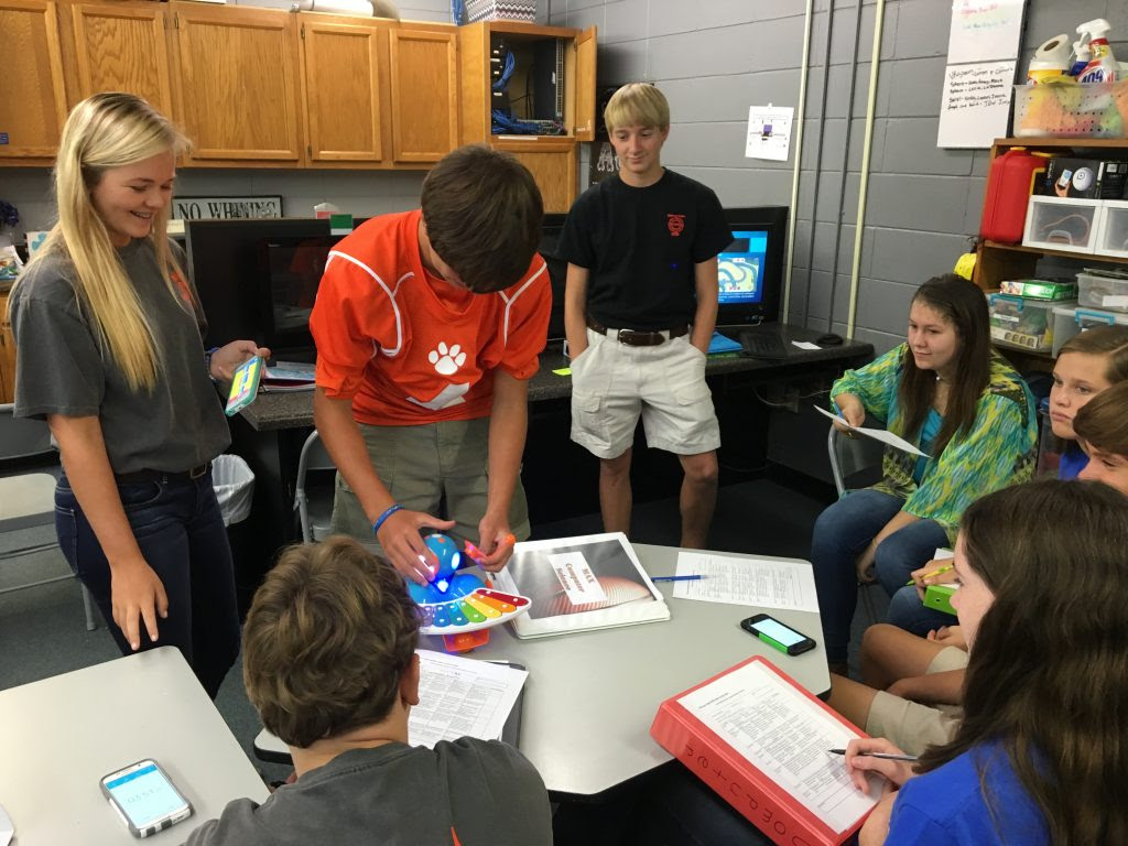 learn to code with the wonderbots