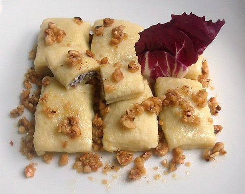 Cofanetti di patate farciti al radicchio e ricotta