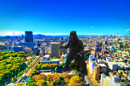 合成写真 チルトシフト ゴジラでジオラマ化 フラクタループ