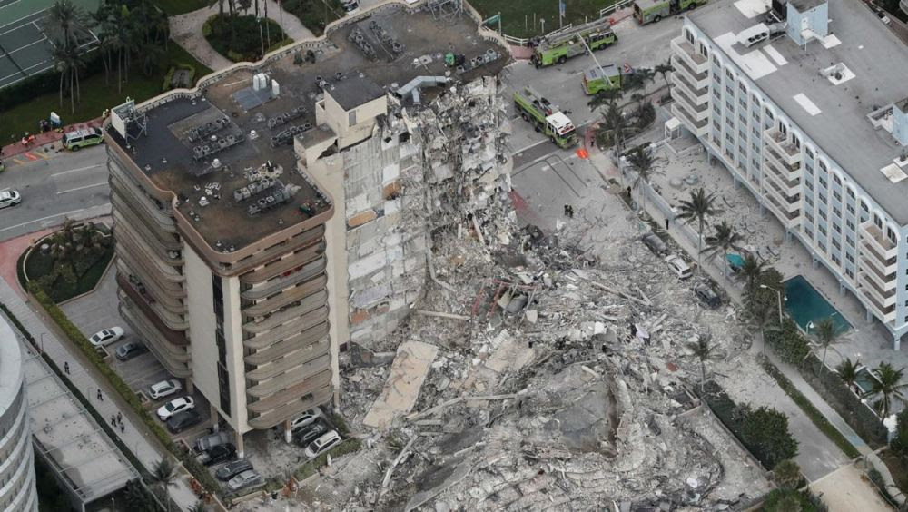 Suman cuatro muertos y 159 desaparecidos tras derrumbe de ...
