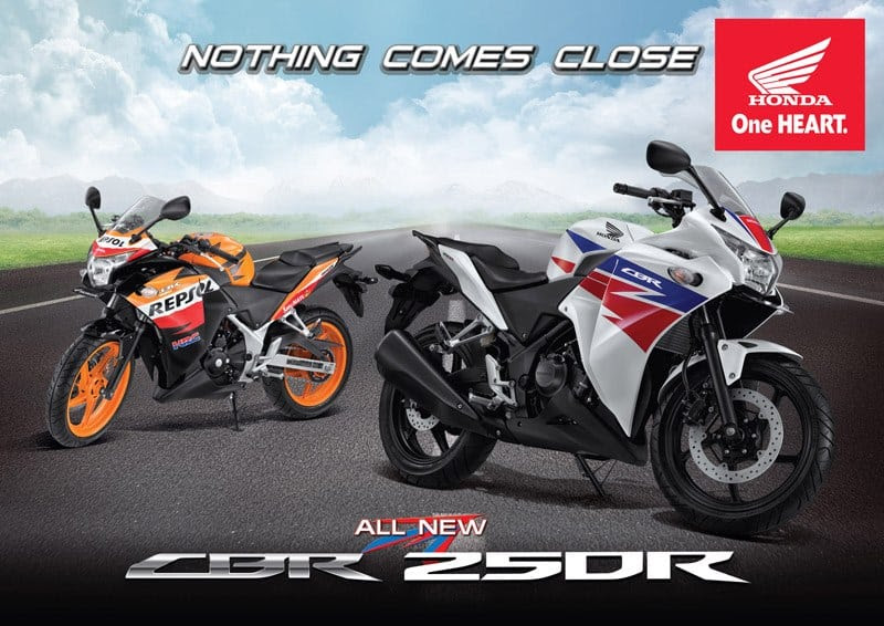  Brosur  Motor  Honda CBR  250R