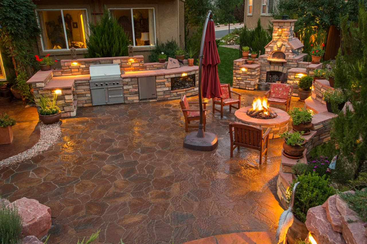 12 Gorgeous Outdoor Kitchens HGTV s Decorating Design 12 Gorgeous Outdoor Kitchens HGTV s Decorating Design