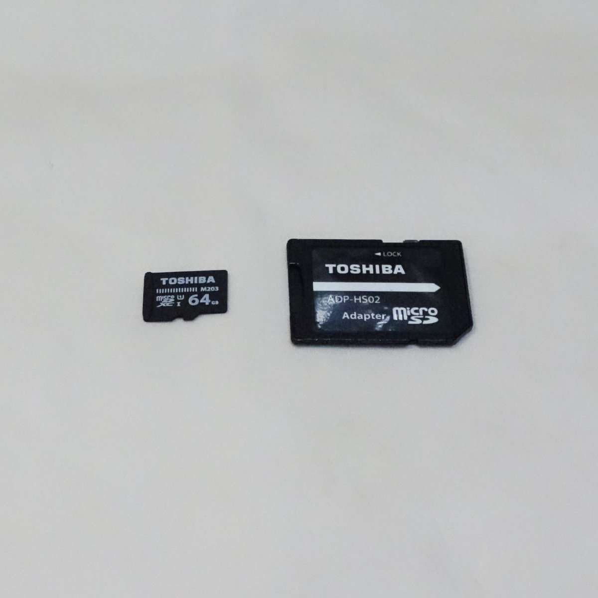 レビュー 東芝マイクロsdカードのsdアダプター付きをまとめて耐衝撃ケースに入れて運用する事にしました アニマルレーサー