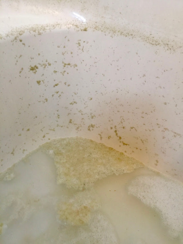 練馬区 10年間一度もメンテナンスしていないエコキュートの清掃依頼 風呂釜洗浄業者 世田谷衛生環境ラボ