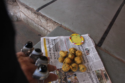 My Breakfast at Vijapur Takiya by firoze shakir photographerno1