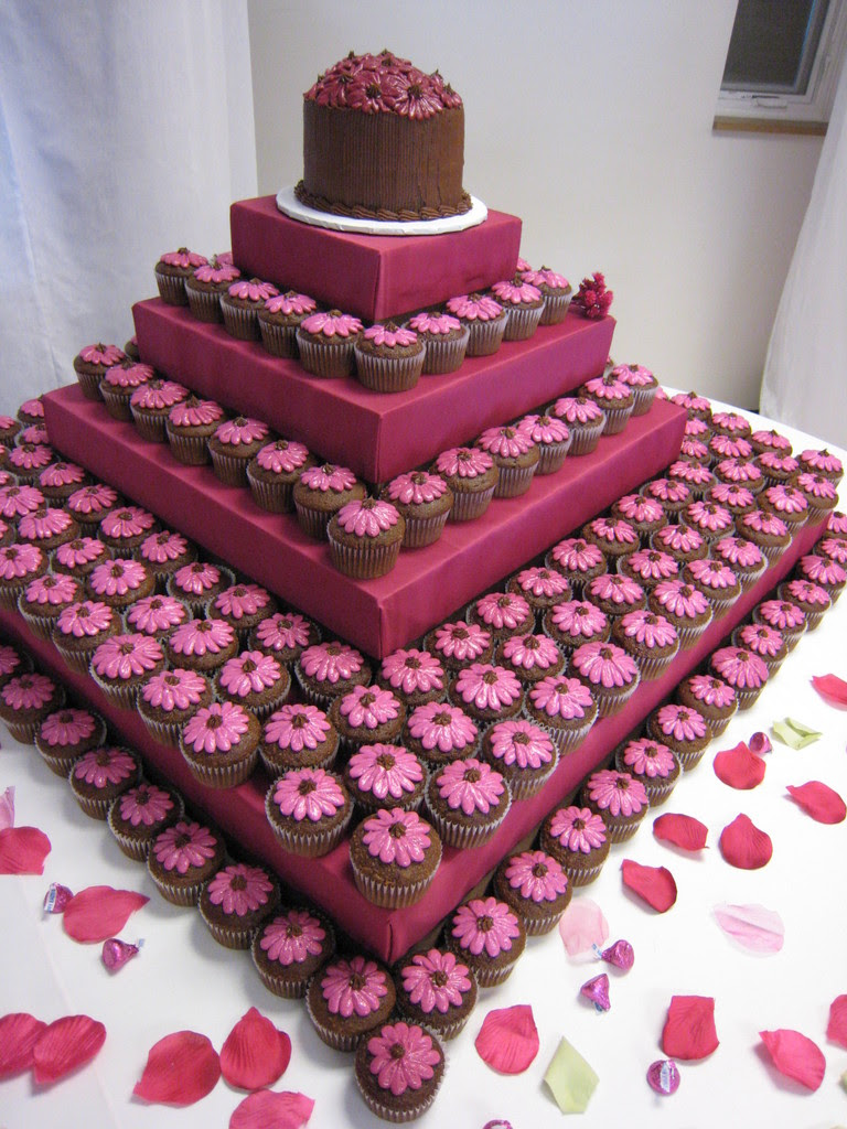 Wedding Cakes 2011 Ideas, Wedding Cakes 2011 Photos, Beautiful wedding cakes, Modern wedding cakes