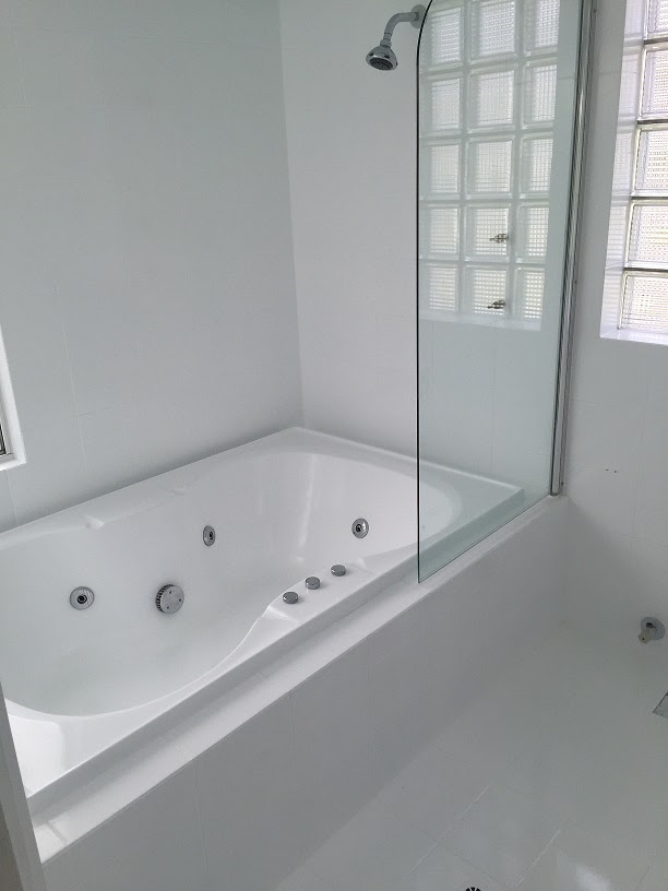 Bathroom Resurfacing Gold Coast | Renew Kitchen and ...