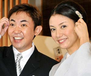 林家三平の妻 国分佐智子が第1子を妊娠 スピード結婚から5年でおめでた 11月に待望の1人目を出産予定 今日の最新芸能ゴシップニュースサイト 芸トピ